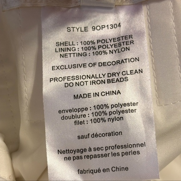 GALINA Signature Ivory Wedding Gown 16W crystals shoulder straps good condition - Picture 10 of 16